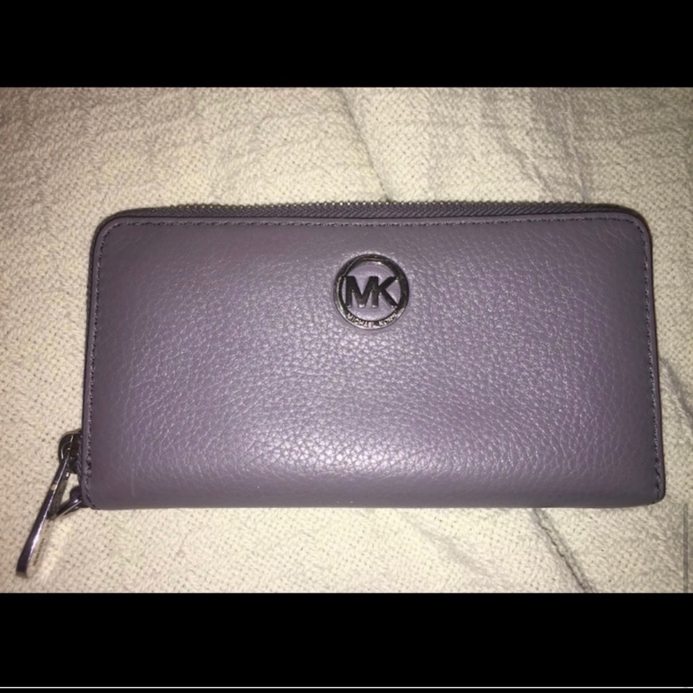 Like new. Barely used. Too small for me - Picture 4 of 5